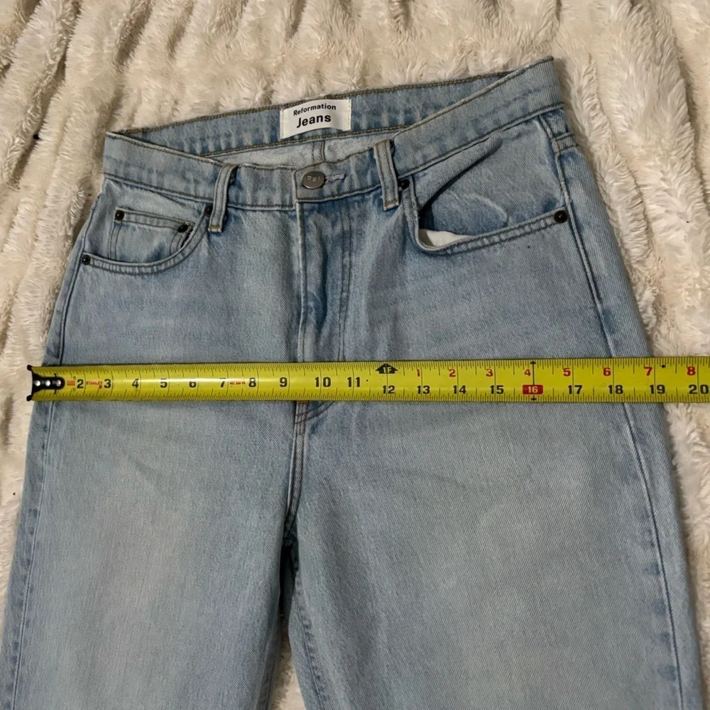 REFORMATION Women’s Julia High Cigarette Light Blue Jeans - Picture 14 of 16